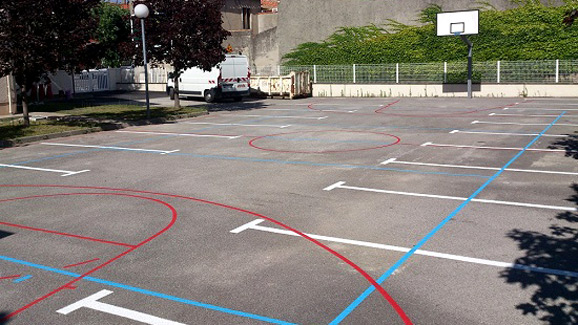 peindre-sol-parking-basket-stationnement-sport