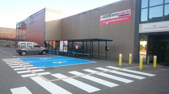 intermarché-foix-hyper-accéssibilité-pmr-marquage-parking