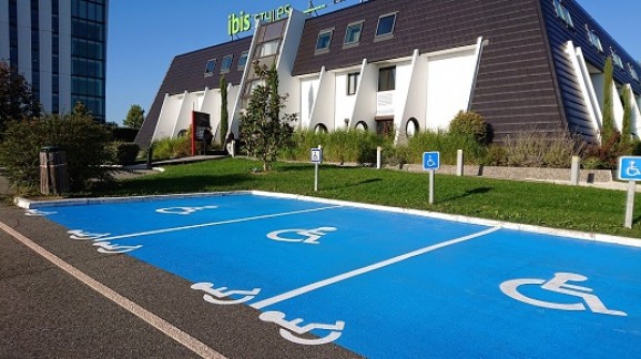 accor-ibis-style-Labège-Toulouse-hôtel-normes