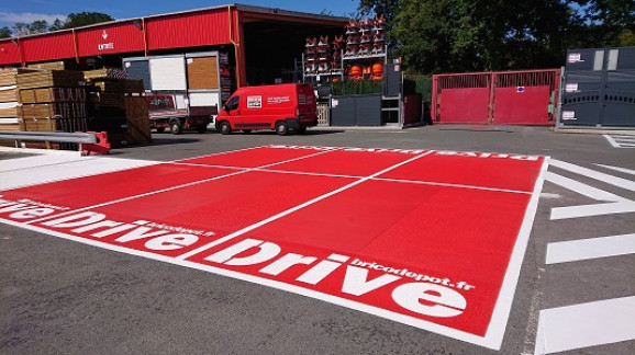 brico dépôt-drive-peinture-parking-bricodepot.fr-kingfisher